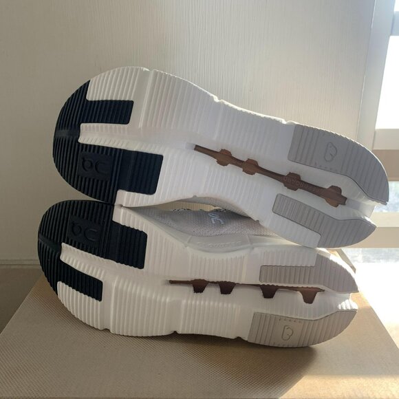 On Cloudnova White Pearl Running Shoes Womens Sneaker - Picture 5 of 5